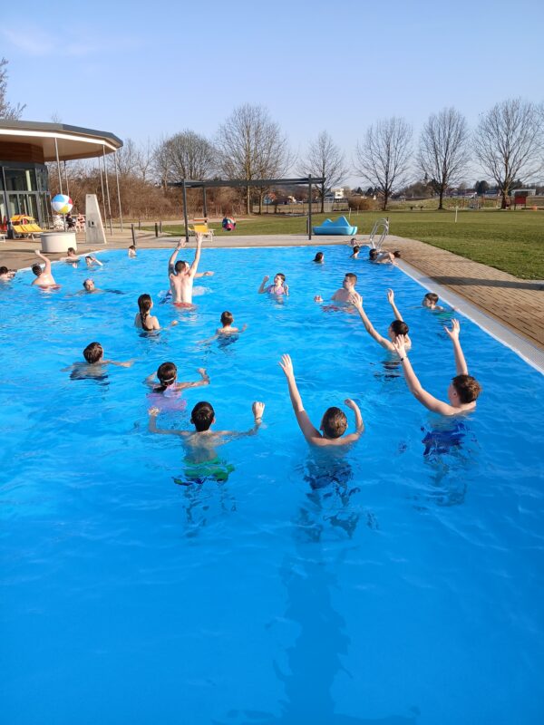 efd1100a-6271-45ce-801d-f76c15a0b4c4