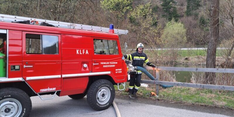 c8cdb322-ae5d-473d-ad83-03775af535c7